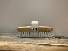 Load image into Gallery viewer, Side view of beech wood bath brush with elastic band
